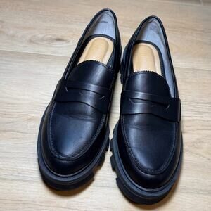 Crown Vintage Black Loafer